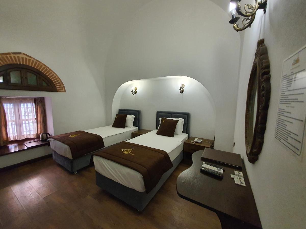Cesme Kanuni Kervansaray Historical Hotel Экстерьер фото