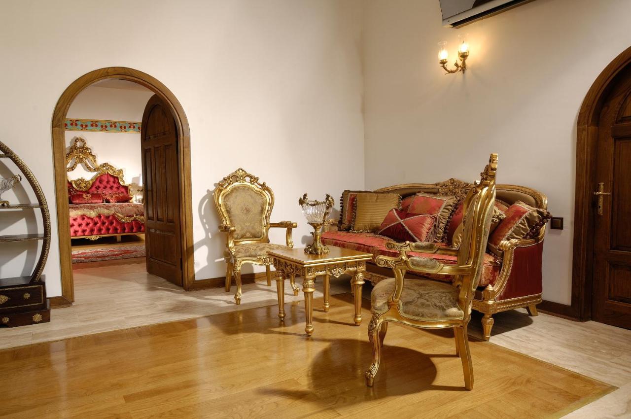Cesme Kanuni Kervansaray Historical Hotel Экстерьер фото