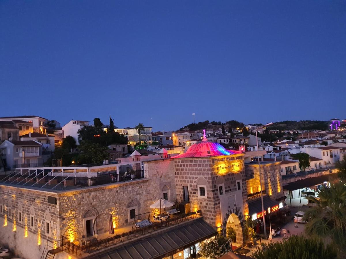 Cesme Kanuni Kervansaray Historical Hotel Экстерьер фото