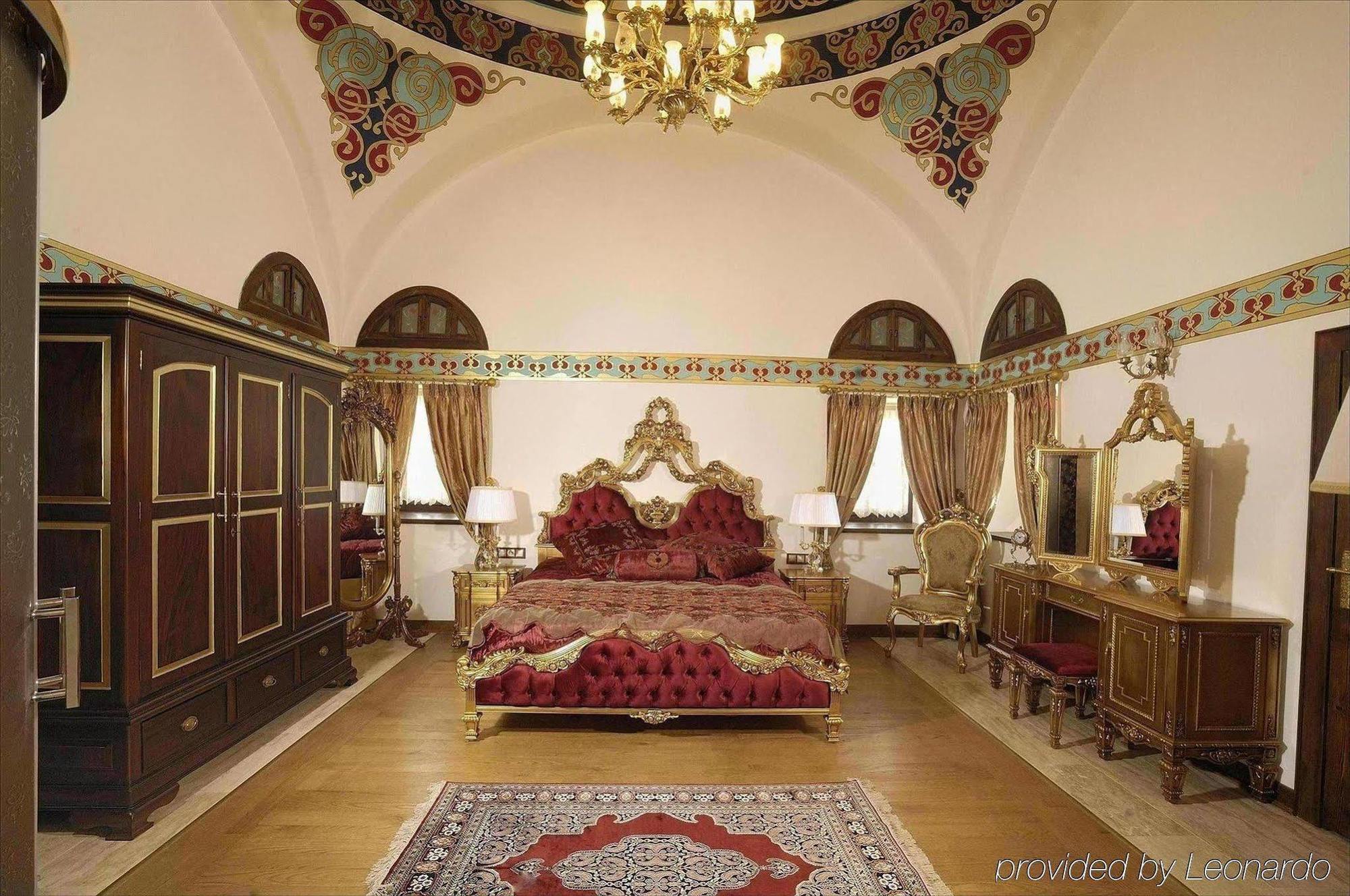 Cesme Kanuni Kervansaray Historical Hotel Номер фото
