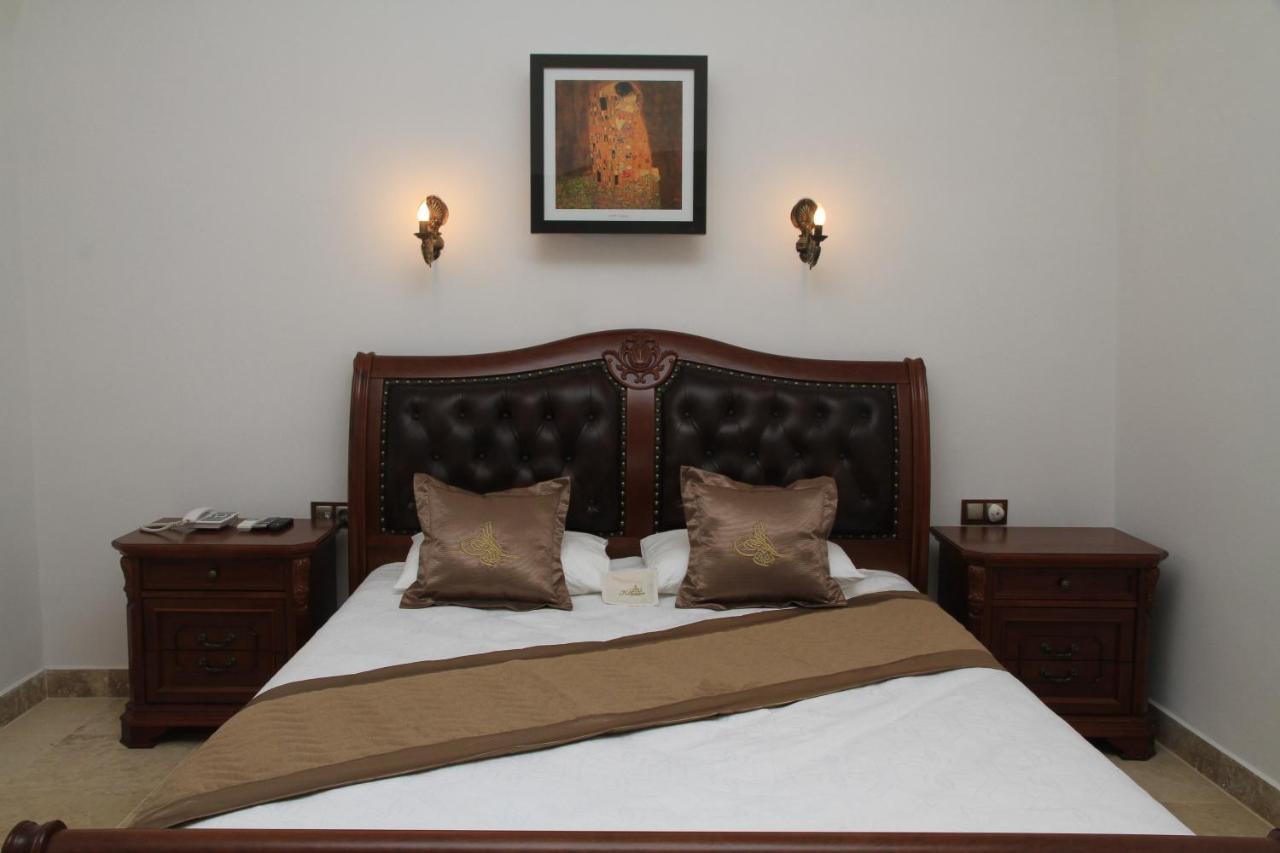 Cesme Kanuni Kervansaray Historical Hotel Экстерьер фото